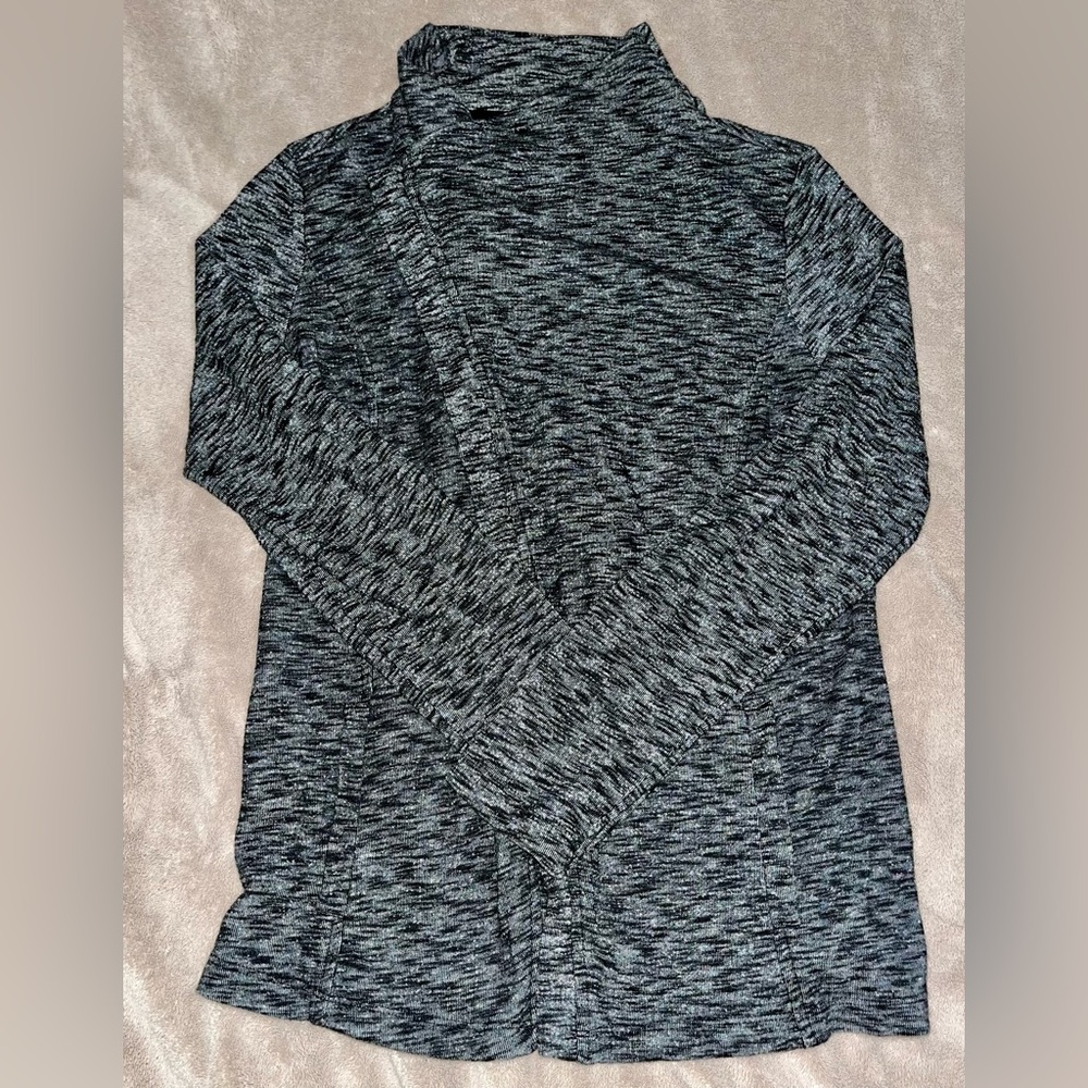 GH Bass & Co. Women’s Grey Zip Up Jacket Size Medium
